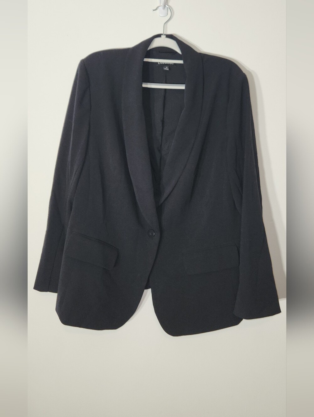 Lane Bryant Black Shawl-Collar Single-Button Blazer. 20.